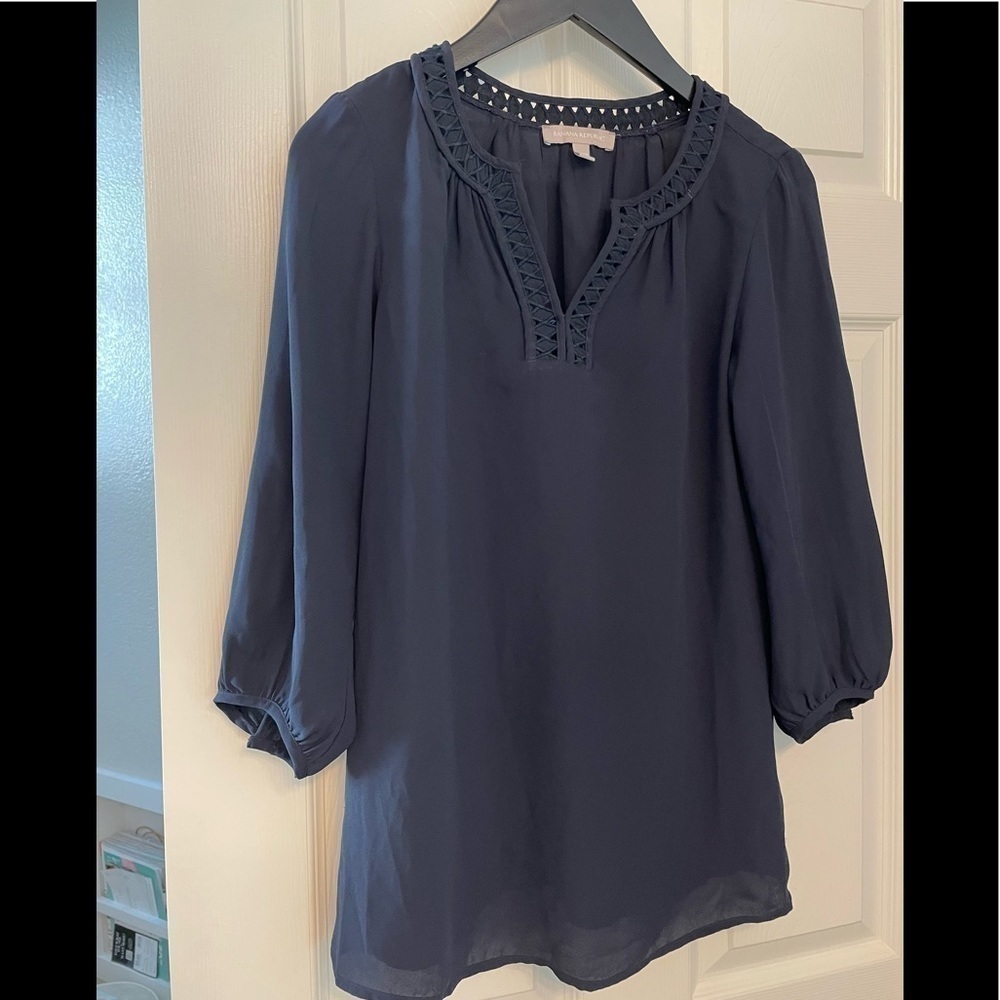 Banana Republic chiffon top - Picture 1 of 5